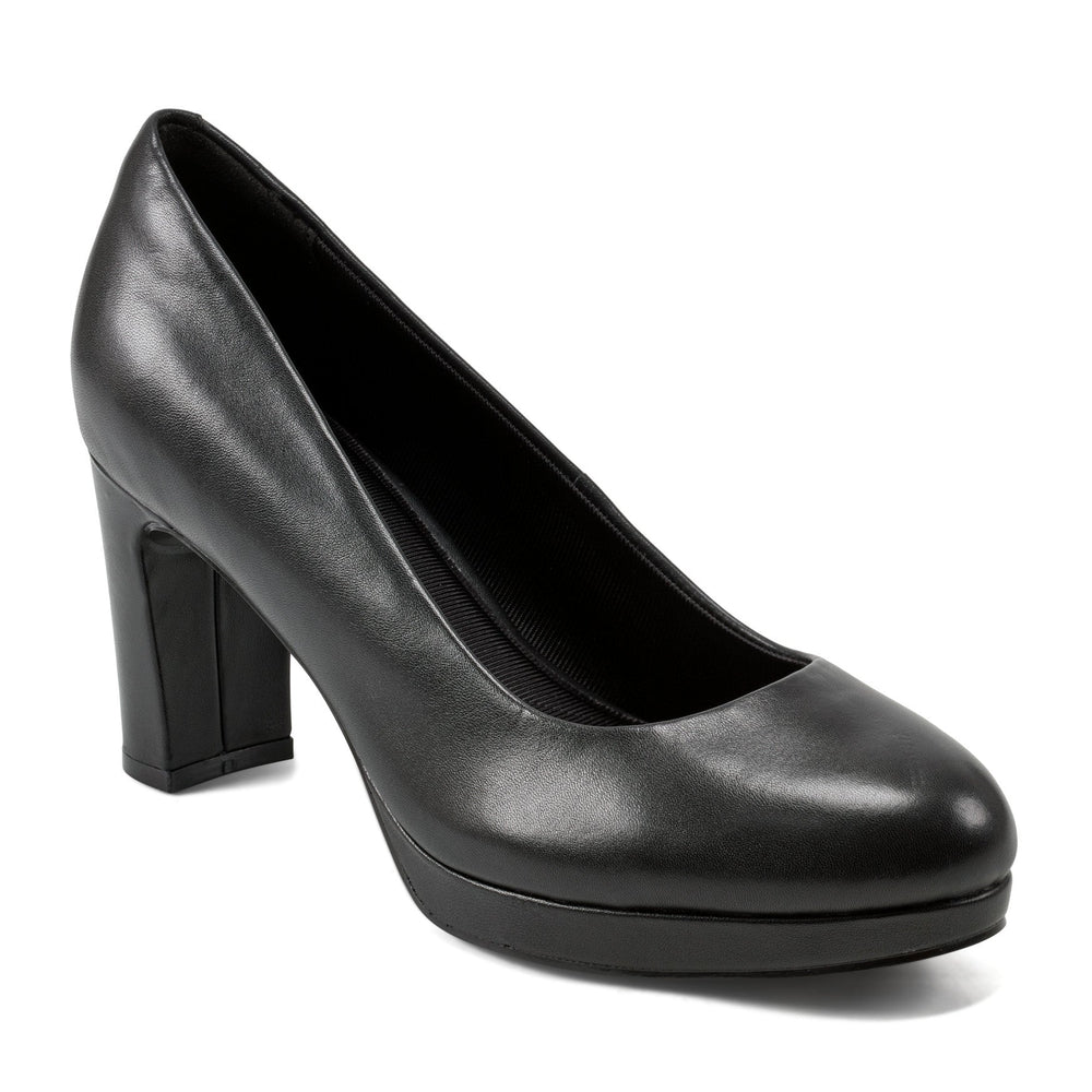 Rockport / Carmen Total Motion Platform Pumps