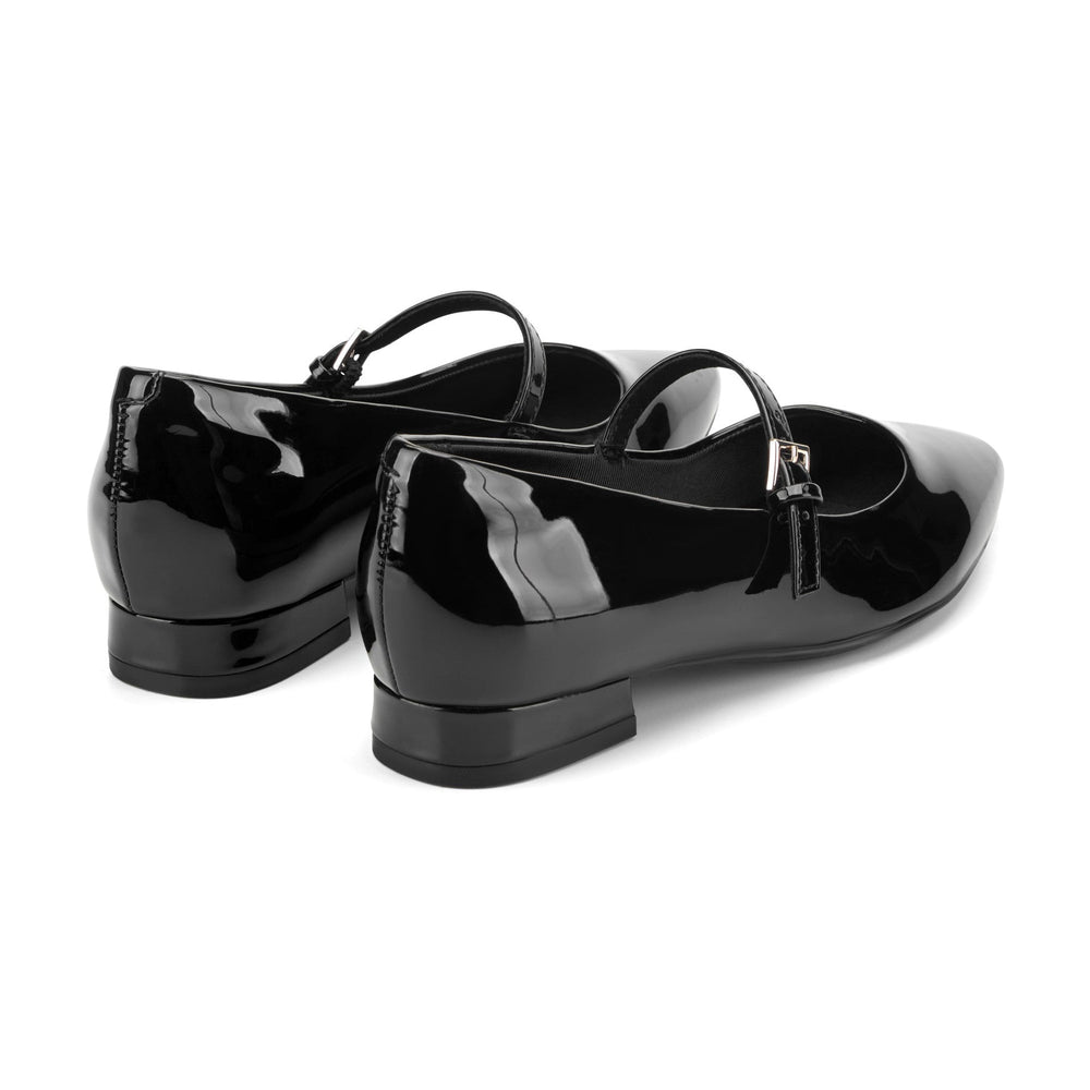 Rockport / Taren Total Motion Pointy Toe Dress Flats