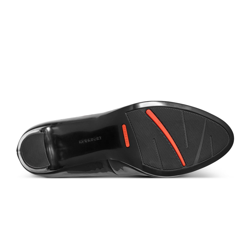 Rockport / Carmen Total Motion Platform Pumps