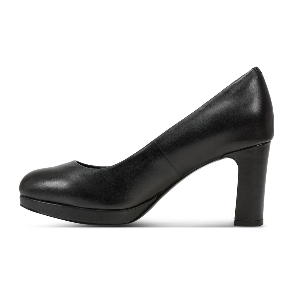 Rockport / Carmen Total Motion Platform Pumps
