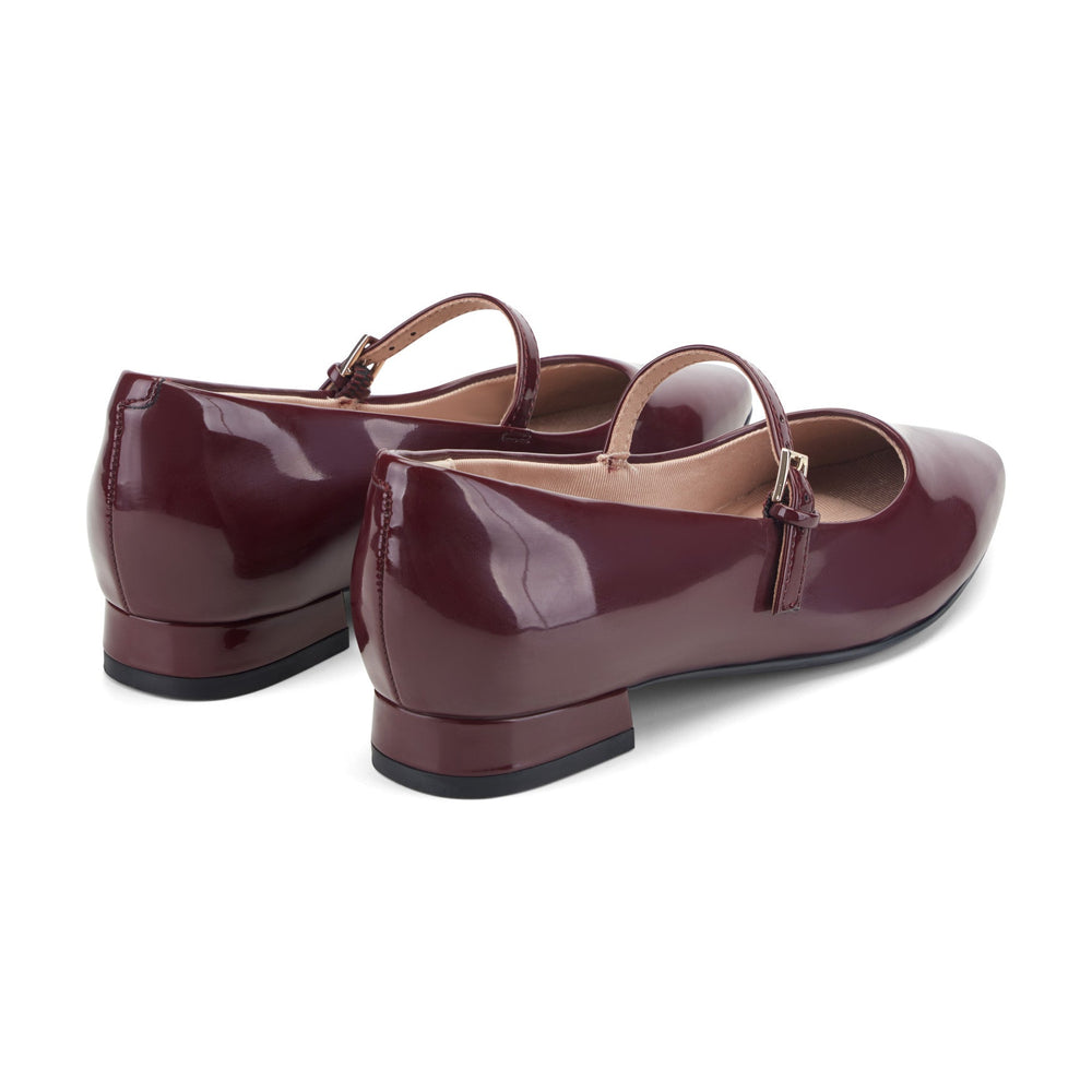 Rockport / Taren Total Motion Pointy Toe Dress Flats
